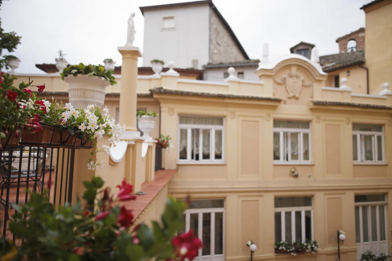 Hotel Relais Filonardi Veroli Kültér fotó